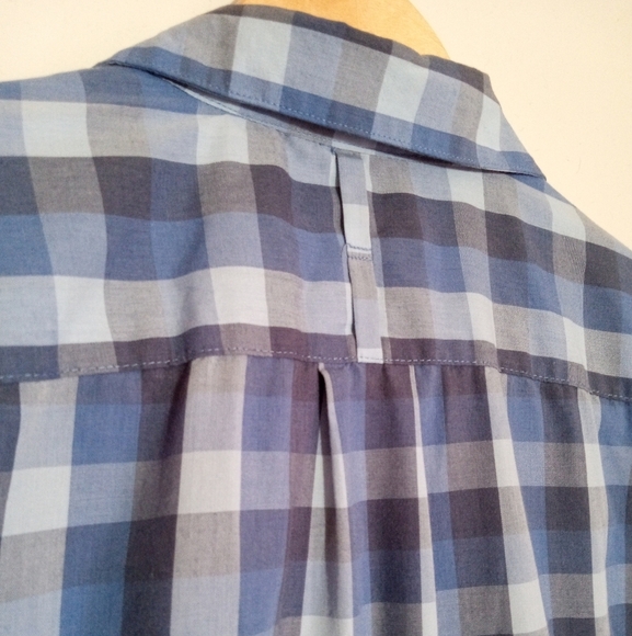 Van Heusen classic fit short sleeve button down with checkerboard pattern - Picture 8 of 8